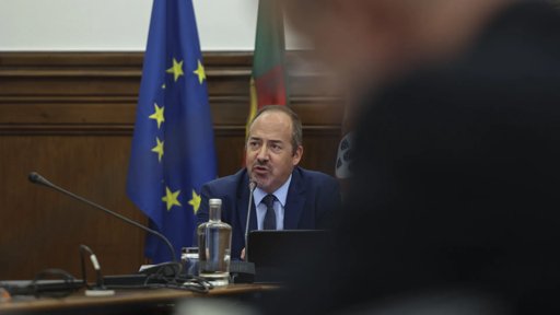 Álvaro Santos Pereira assume liderança do Banco de Portugal com promessas de disciplina e independência