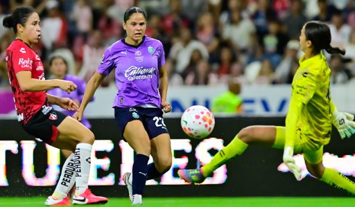 Denise Castro Brilla en el Clásico Nacional Femenil y le da el Triunfo a Chivas