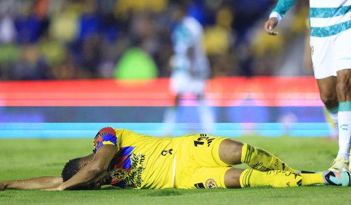 Raúl Zúñiga sufre desgarro de isquiotibiales y agrava la crisis de lesiones en el América