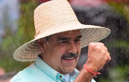 Escalada de Presión sobre Venezuela: Incautación de Buque y Sanciones