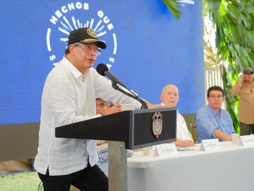 Presidente Petro advierte sobre las consecuencias de una intervención y propone mediación