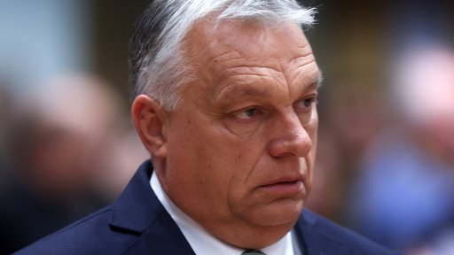 Hungria Mantém Bloqueio à Adesão da Ucrânia à UE, Desafiando Aliados