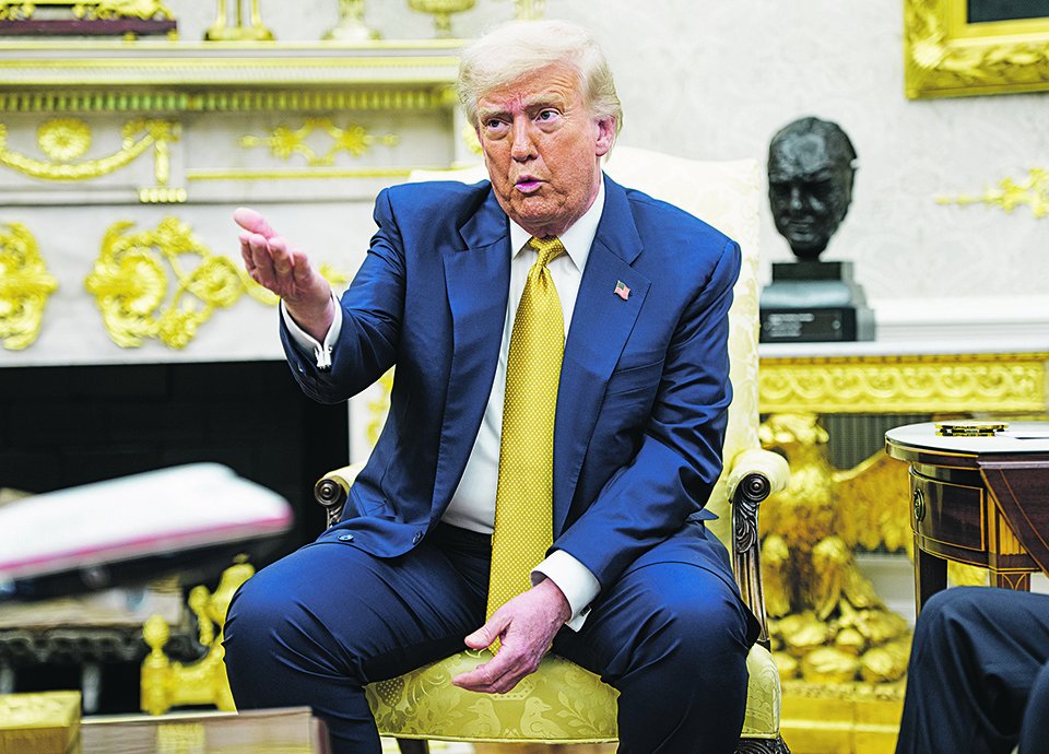 Trump ameaça indústria farmacêutica com tarifas até 250%