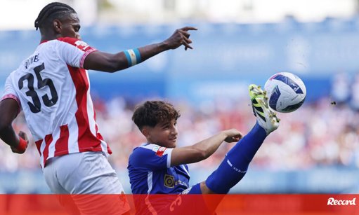 Feirense impõe primeira derrota da época ao Leixões