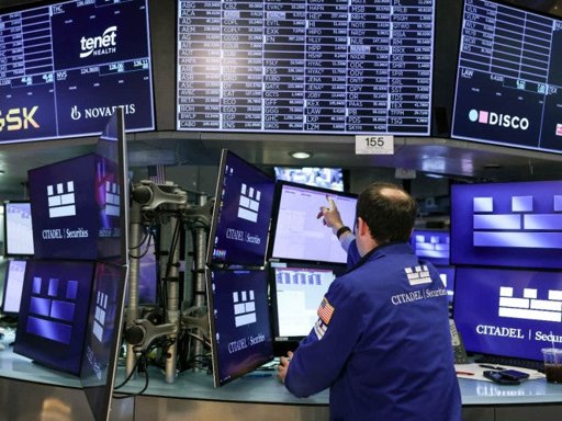 Bitcoin se Desploma a su Nivel Más Bajo Desde Abril por Aversión al Riesgo