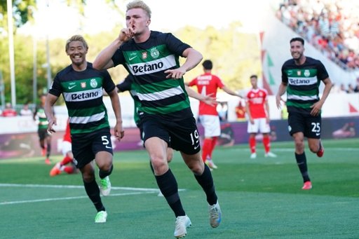 Mercado do Sporting: Saída de Harder reativa interesse em Ioannidis