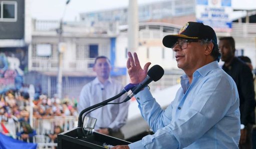 Gobierno inscribe comité para Asamblea Constituyente y agudiza pulso político