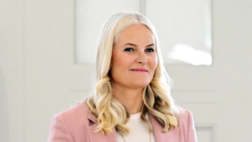 Princesa Mette-Marit da Noruega Afasta-se Temporariamente por Motivos de Saúde