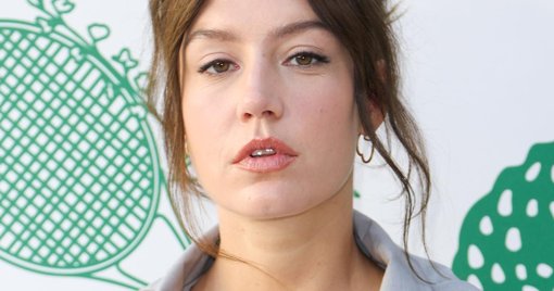 Adèle Exarchopoulos dément sa grossesse avec humour : « J'avais juste mangé libanais »