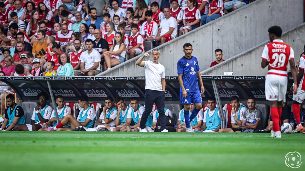 SC Braga avança para o play-off da Liga Europa após eliminar o Cluj