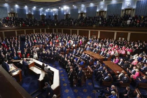 Senado de EE.

UU.

Vota para Revocar Aranceles de Trump a Brasil y Canadá