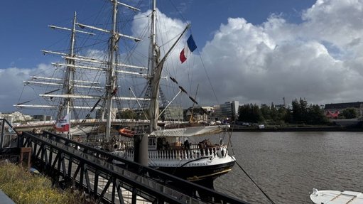 Le Belem, "fierté locale", de retour dans son port d'attache à Nantes