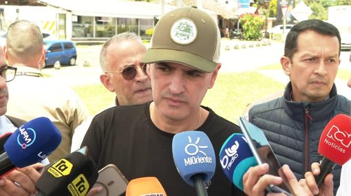 Gobernador de Antioquia critica reanudación de diálogos con disidencias responsables de atentado en Amalfi