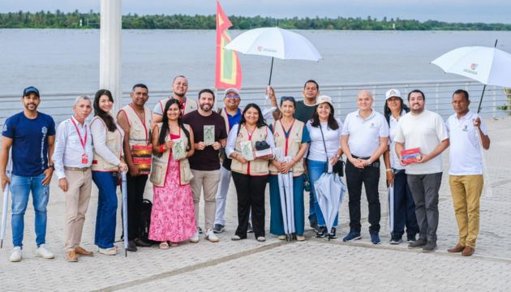 Entregan Kits a Guías Turísticos para Fortalecer el Servicio en Barranquilla