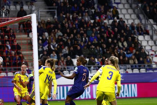 Football féminin : les Bleues décrochent la troisième place de la Ligue des Nations