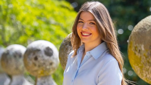 Infanta Sofía de Espanha Inicia Vida Universitária em Lisboa