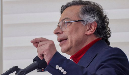 Gobierno inscribe comité promotor para una Asamblea Constituyente y desata debate político