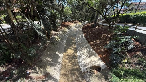 Medellín se prepara para la segunda temporada de lluvias con intervención en quebradas