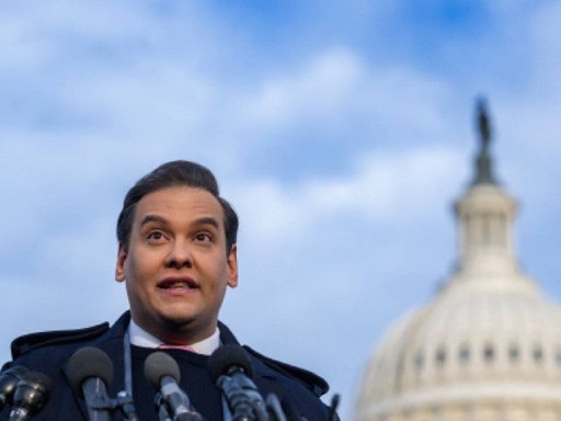 Trump conmuta sentencia del excongresista George Santos