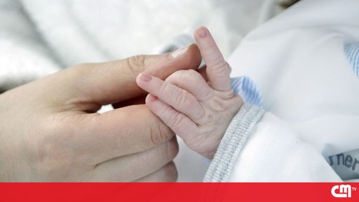 Médicos Julgados à Porta Fechada pela Morte de Recém-Nascido em Gaia