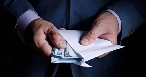 L'UE inscrit la Russie sur sa liste noire des pays à haut risque de blanchiment d'argent