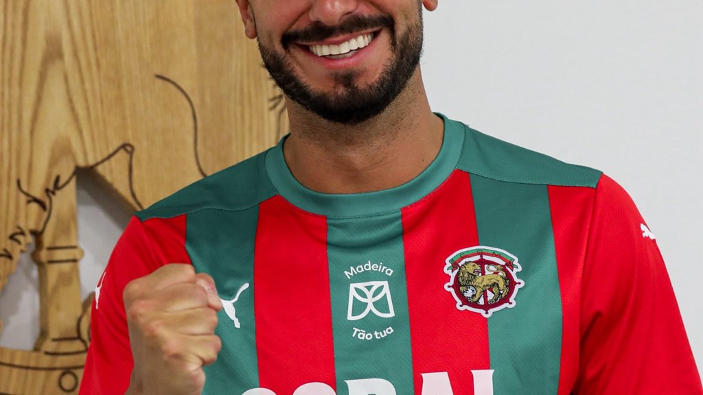 Marítimo Reforça Meio-Campo com Raphael Guzzo para a Luta pela Subida