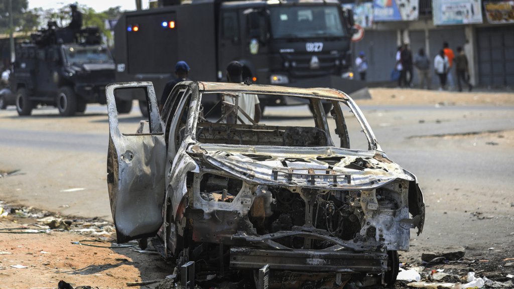 Tumultos em Angola Geram Crise Política e Acusações de Interferência Russa