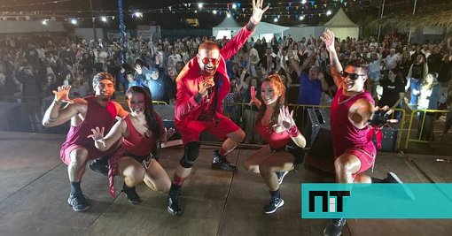 Cantor Iran Costa hospitalizado após sofrer enfarte em festival