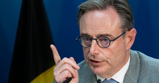 L'UE fait pression pour utiliser les avoirs russes gelés afin de financer un prêt de 140 milliards d'euros à l'Ukraine