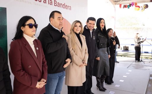 Alcalde de Matamoros inaugura aula nueva en la primaria Ford 187