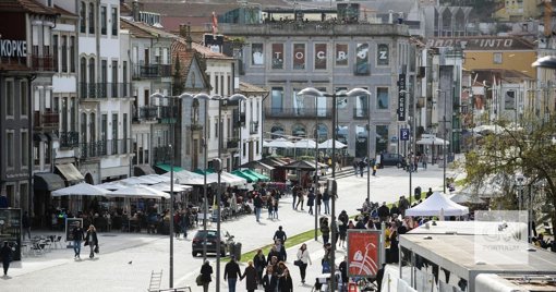 Condutor que atropelou mortalmente um homem em Gaia entrega-se às autoridades