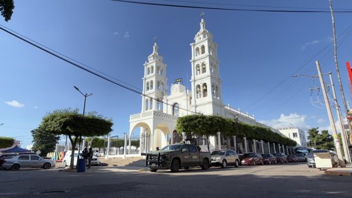 Ataque armado en Ayuntamiento de Navolato deja tres heridos, incluyendo una menor
