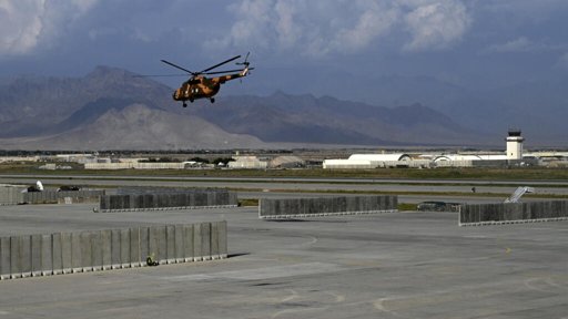 Trump exige la devolución de la base aérea de Bagram y amenaza al régimen talibán