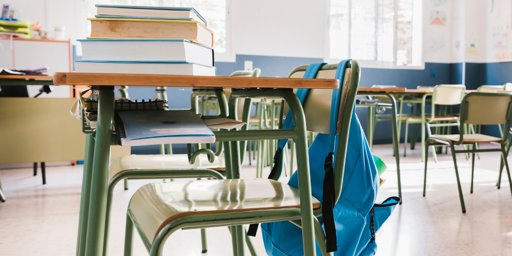 Descontentamento na Carreira Docente: Metade dos Jovens Professores Pondera Abandonar a Profissão