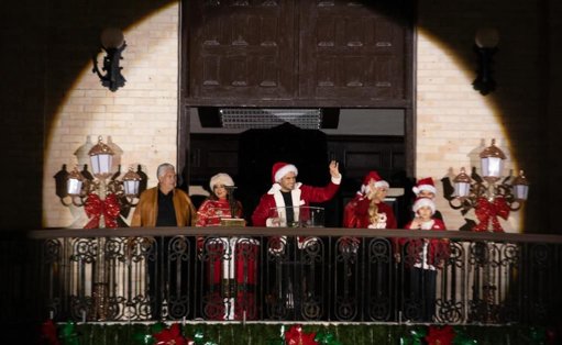 Matamoros celebra una Navidad histórica con desfile y encendido de pino