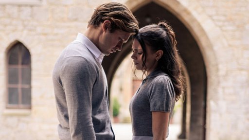 Maxton Hall : Révélations sur la Saison 3 et une Fin Alternative pour la Saison 2