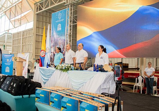 Programa 'Caminos de Sabiduría 500+' Impulsa a 1.200 Estudiantes y Mejora Resultados Académicos