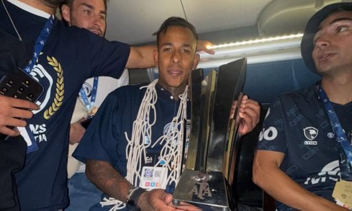 Sebastián Villa expresa su deseo de volver a la Selección Colombia