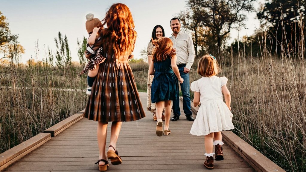 Proposta de reforma laboral do Governo gera polémica ao limitar dispensa para amamentação