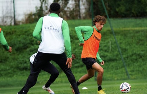 Lucas Stassin (ASSE) : Une blessure au mollet qui prolonge son absence