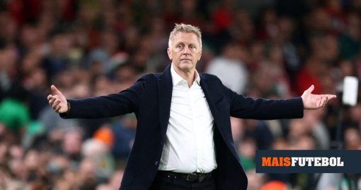 "Perguntou-me se estava feliz": A troca de palavras entre Ronaldo e o selecionador irlandês