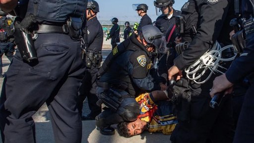 Supremo Tribunal Autoriza Detenções de Migrantes com Base em Aparência e Sotaque