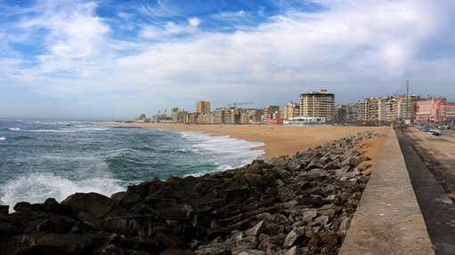 Alertas de contaminação em praias da Póvoa de Varzim e Sagres levam a restrições balneares