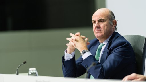 Instituições financeiras alertam para risco económico global das tarifas comerciais