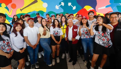 Jóvenes transforman espacios públicos con arte en Jornada Nacional de Tequios y Murales