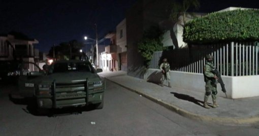 Grupo armado priva de la libertad a tres personas en el fraccionamiento Santa Rocío de Culiacán