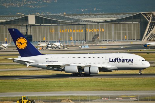 Lufthansa anuncia corte de 4.000 postos de trabalho enquanto avalia privatização da TAP