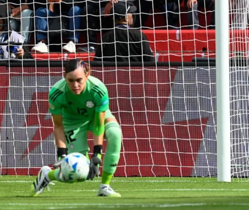 Katherine Tapia hace historia con nominación a mejor arquera del mundo