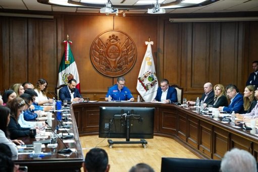 Cabildo de Monterrey aprueba exención de parquímetros para discapacitados e inversión en plazas públicas