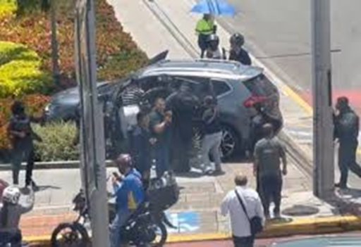 Ataque sicarial a empresario genera conmoción en Bucaramanga por su proximidad a un foro político